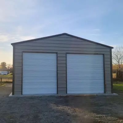 Outbuilding with two roll-up doors